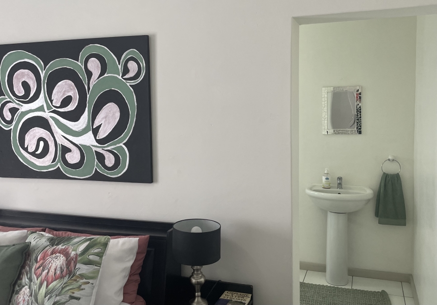 3 Bedroom Property for Sale in Blue Lagoon Western Cape